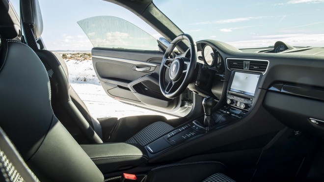 Porsche skutečně dokázalo drasticky snížit hodnotu aut „zlobivých” zákazníků