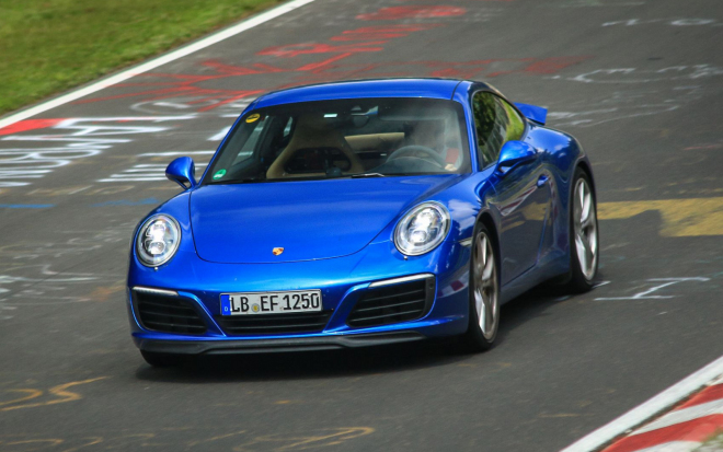 Porsche 911 2016: facelift znovu nafocen bez maskování, teď i zepředu