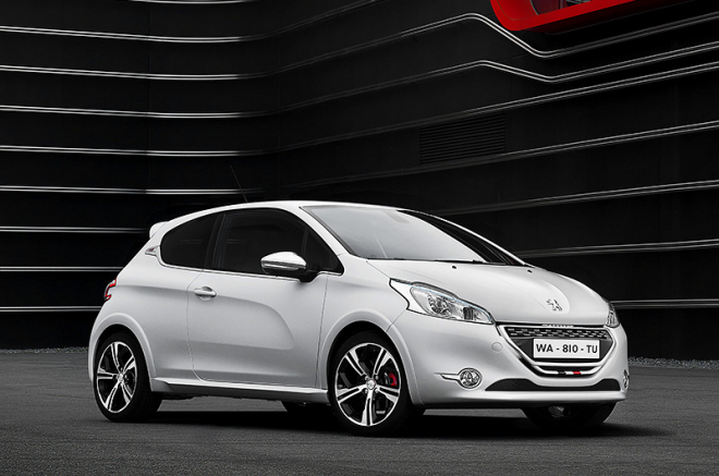 Peugeot chce ještě ostřejší modely, další novinkou bude 208 R