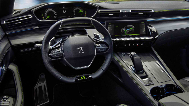 Peugeot představil nejsilnější auto ve své historii, zelená z něj čiší zvenčí i zevnitř