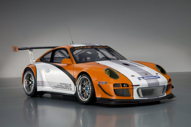Hybridní Porsche 911 bude, na šestiválce ale prý nezanevře