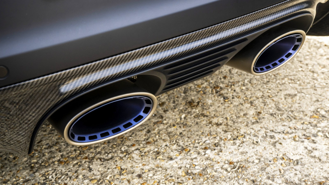 Od „nadřazené technologie” k imitaci „dinosaurů”: Porsche s novým elektromobilem udělá přesně to, co roky zarytě odmítalo