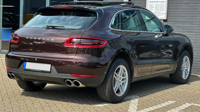 Nejlevnější Porsche Macan na prodej v Evropě nestojí víc než tříválcová Škoda Scala. A není to zdaleka &bdquo;holátko&rdquo;