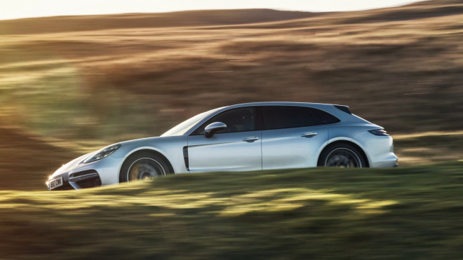 Jediný kombík Porsche končí, první i poslední auto svého druhu nechtěl skoro nikdo