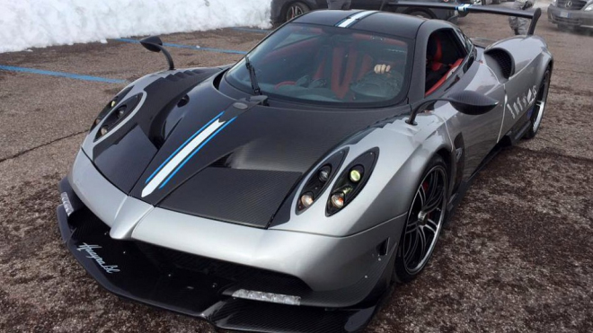 Pagani Huayra BC řádně zatopí pod kotlem, nabídne 830 koní na 1 200 kg