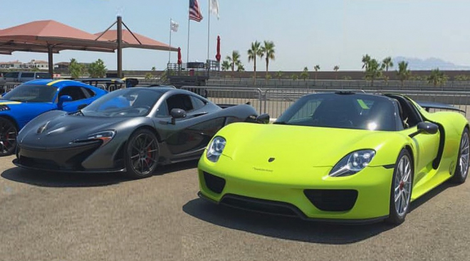 Porsche 918 a McLaren P1 si to rozdaly na okruhu na stejných pneu (video)