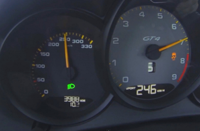 Porsche Cayman GT4: takhle zrychluje z 0 na 245 km/h (video)