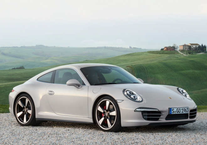 Porsche 911 50th anniversary: výroční Carrera S dostala karoserii čtyřkolky