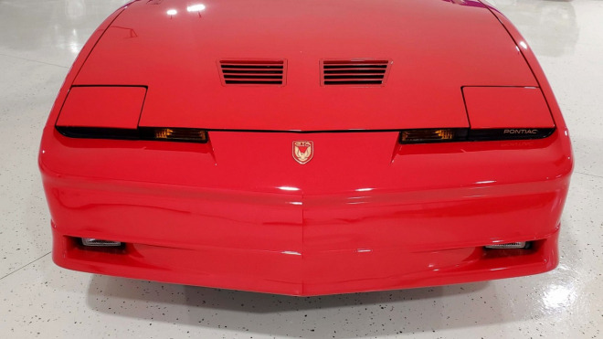 Někdo vydržel 31 let téměř nejezdit s autem z Knight Ridera, terno tak ale neudělal