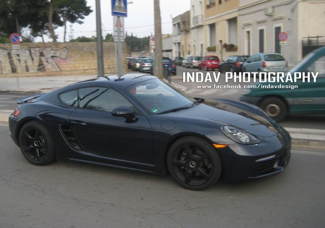 Porsche 718 Cayman nafoceno bez maskování, vizuální změny nepřekvapí