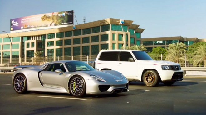 Porsche 918 se ve sprintu postavilo Nissanu Patrol. Jak to asi dopadlo? (video)