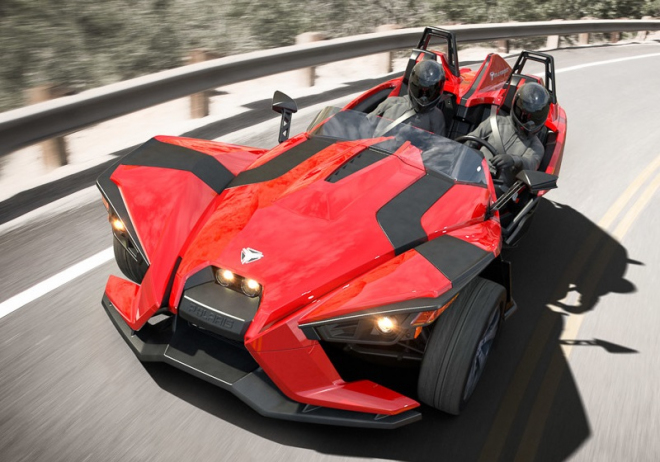 Polaris Slingshot: americká tříkolka odhalena, má 175 koní na 764 kg