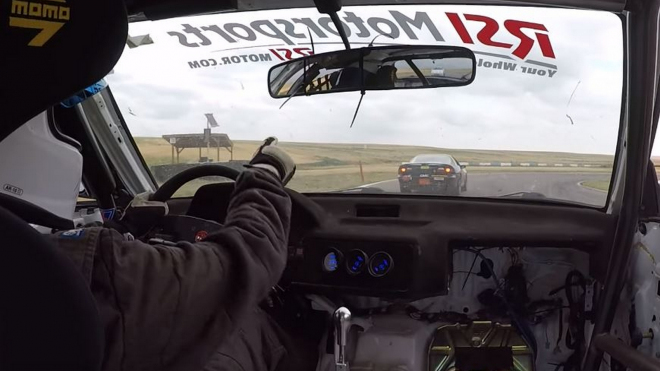 Závodník z řad rytířů Jedi použil Sílu k odstranění pomalejšího soupeře z trati