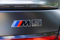 Zatímco majitelé nejlepších předchozích M5 prodávají svá auta se ziskem, kupec nového „parníku” BMW přišel za 320 km o 400 tisíc