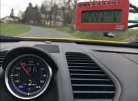 Porsche 911 Carrera S s turbem vážně není pomalé, Ring dává za 7:34 i v praxi (video)