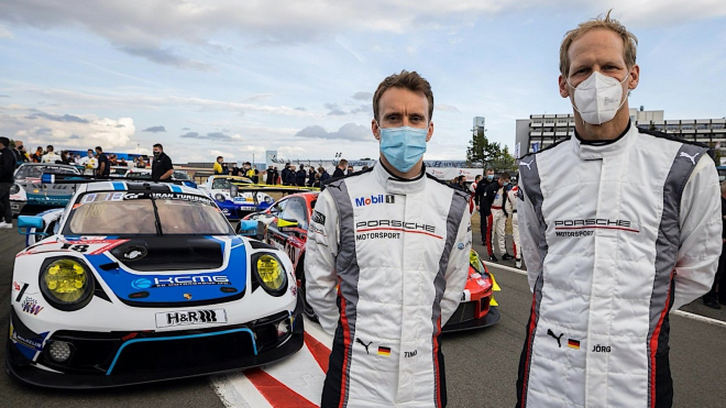 Koronavirus schvátil závodní týmy Porsche tak, že muselo povolat piloty z důchodu