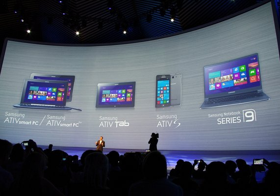 Veletrh IFA: Samsung ukázal supermoderní počítače, tablety a mobily