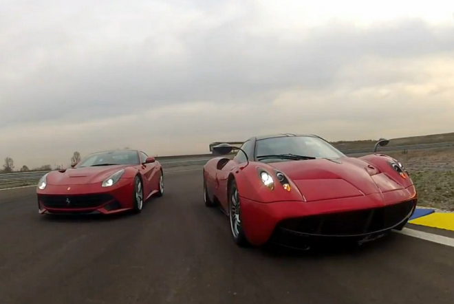Pagani Huayra a Ferrari F12 bok po boku v akci na okruhu v Modeně (video)