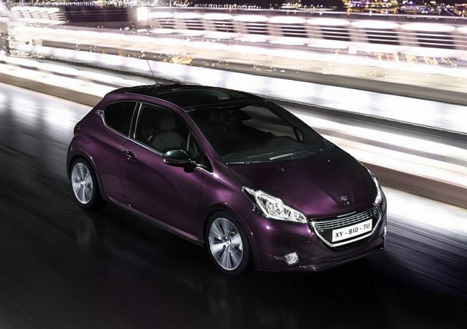 Peugeot 208 HYbrid FE: Francouzi slibují pro Ženevu 208 se spotřebou 2,0 l/100 km