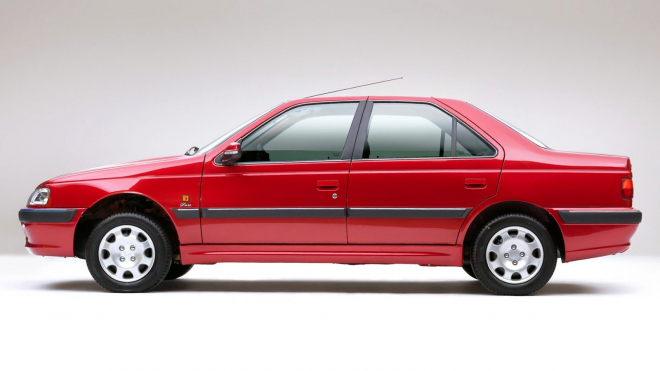 Auto roku 1988, legendární Peugeot 405 definitivně končí. Do poslední chvíle prodejně válel i díky pohádkovým cenám