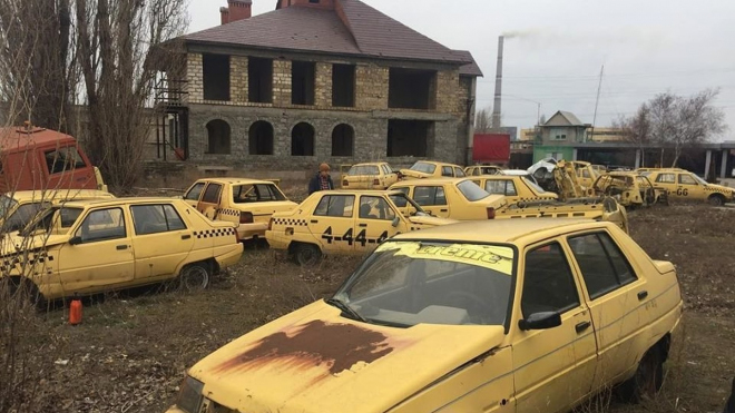 Na Ukrajině našli pohřebiště starých ZAZů, opuštěné už jen čekají na soudný den