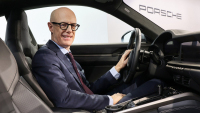 Porsche po sázce na špatného koně odepsalo 93 procent zisků, ztratilo desetinu zákazníků a pracuje s 1procentní marží