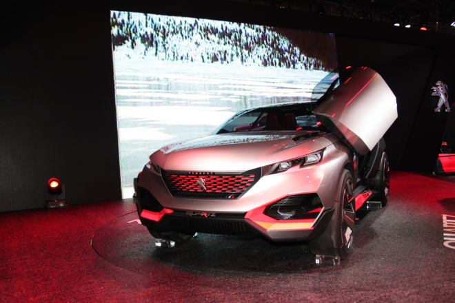 Peugeot postaví dvě nová SUV na bázi konceptu Quartz, kabriolety skončí