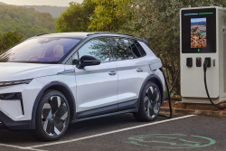 Němci dva roky po ukončení dotací na elektromobily začali jejich prodej znovu dotovat, nic zoufalejšího si nejde představit