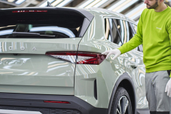 Evropští dodavatelé automobilek propustí dalších 54 tisíc lidí. Čistý minus za pár let se blíží 100 tisícům, varuje asociace