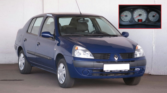Zánovní auto za cenu kola: tento Renault ujel 15 tisíc km, stojí 44 tisíc Kč