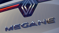 Elektrický Renault Mégane je takový propadák, že mu Francouzi znovu vrátí spalovací motor