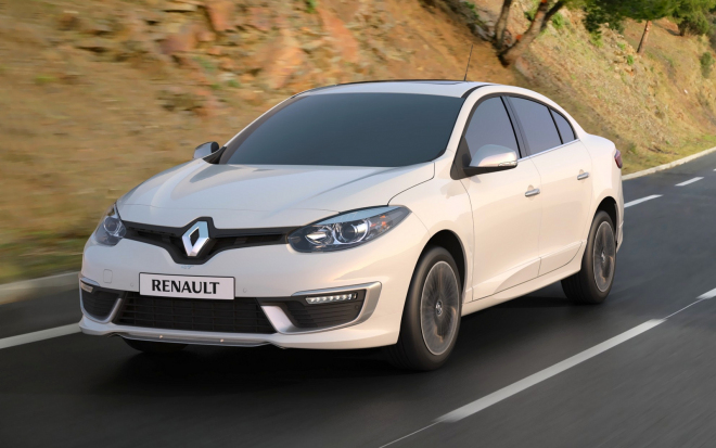 Renault Fluence GT2 Turbo má 190 koní, stovku pokoří za 8 sekund