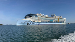 L'une des plus grandes sources d'émissions au monde va entamer son voyage inaugural cette semaine et vaudra des millions de voitures - 2 - Royal Caribbean Icon of the Seas 2023 nouvelle photo 02