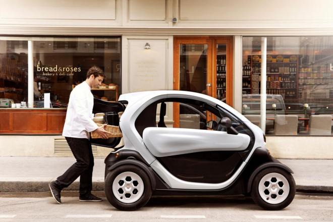 Renault Twizy Cargo: „nákladní verze” nahradila jedno sedadlo kufrem