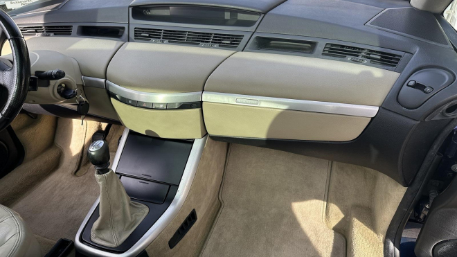 Jeden z největších propadáků moderních aut nekupoval skoro nikdo, i hezké kousky dnes koupíte za pakatel