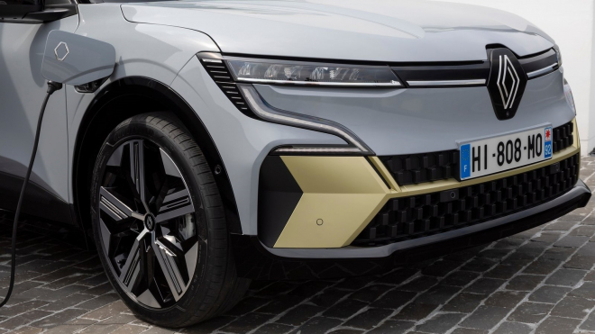 Renault poznává cenu sankcí proti Rusku i sázky na elektromobily, hrou s čísly realitu nezmění
