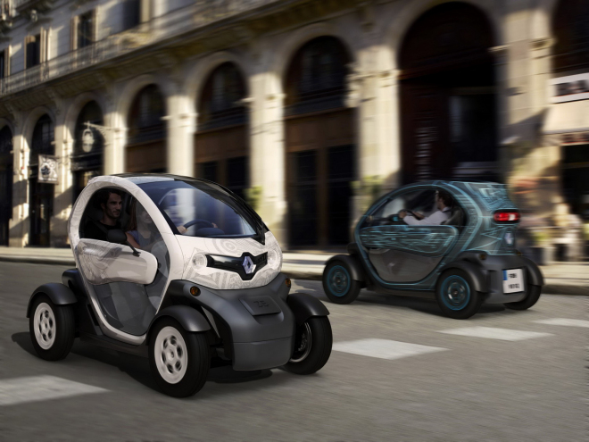 Prodeje Renaultu Twizy prý spasí děti, verzi 45 bude možné řídit od 14 let