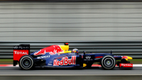 Na monopost Formule 1 si zkusilo vyšlápnout upravené Porsche. Chybělo jen málo, aby uspělo