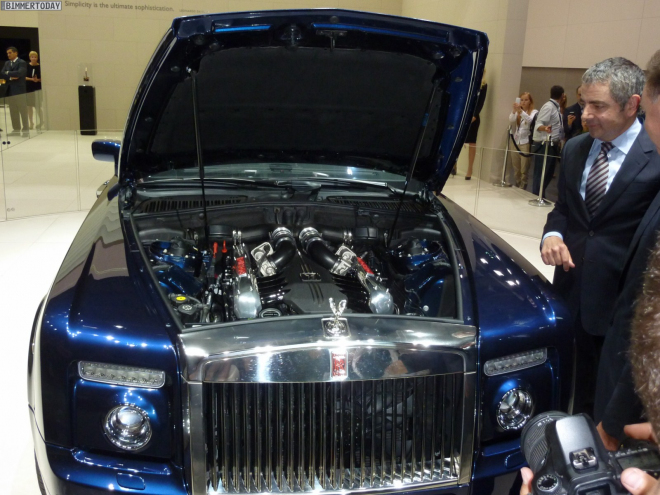 Rolls-Royce prý plánuje šestnáctiválcový roadster s výkonem 700 koní