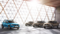 Novou tvář Dacie dostaly i odpovídající Renaulty, ovšem bez tříválce