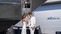 Charles Leclerc si chuť z pokaženého závodu v Miami spravil novou luxusní jachtou, má mnohem víc výkonu než jeho &bdquo;služebák&rdquo;