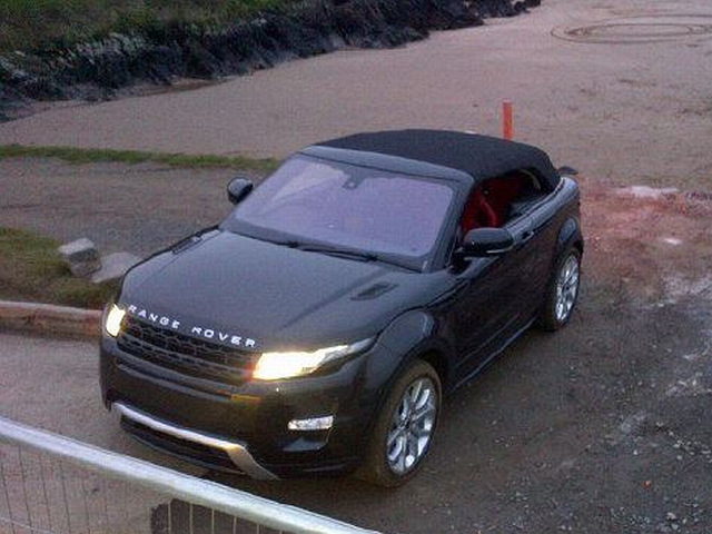 Range Rover Evoque Cabrio: poprvé s nataženou střechou (foto)