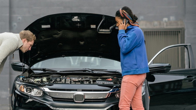 Rusové našli nový způsob řešení poruch motorů aut, stačí samotný chytrý mobil