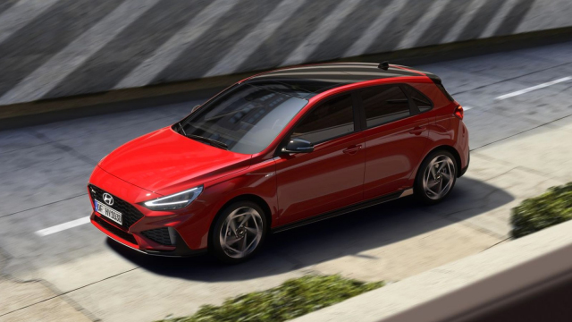 Oblíbené Hyundai i30 dostalo místo nové generace druhý facelift, i Korejci radši přešlapují na místě