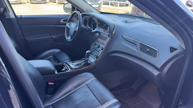 Poslední šance Saabu na záchranu před krachem přišla už moc pozdě. Vznikla v hrstce kusů, jedna teď může být vaše jako velká rarita