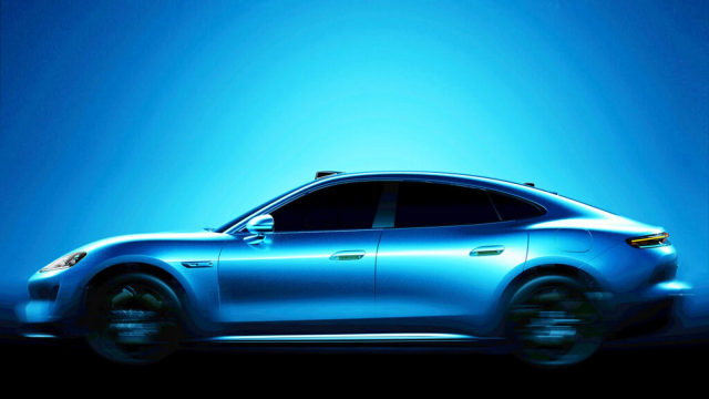 Klon klonu: Číňané zkopírovali už tak dobře zkopírované Porsche a nabídnou ho ještě levněji, originál to může zabalit