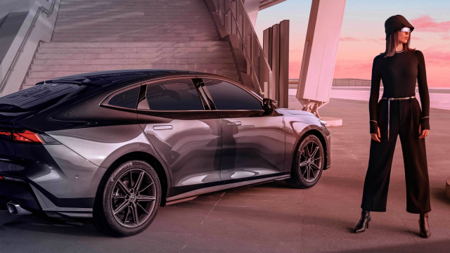 Nový čínský soupeř Octavie je už 14. nejprodávanější auto v zemi, s jeho cenou a technikou Škodu rozmetal