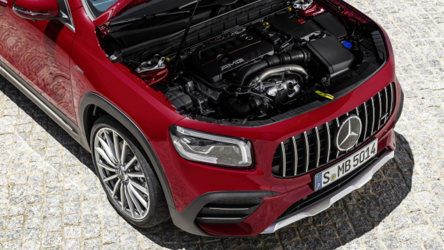 Druhé nejlevnější SUV Mercedesu láká jako ojeté ještě nižší cenou, už po pár letech ho trápí obří propady hodnoty