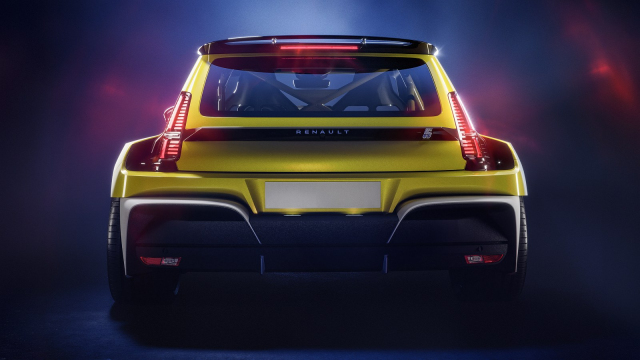 Renault poslal do výroby ostré mini s ohromujícími parametry, chce za něj ale víc než Porsche za 911 GTS