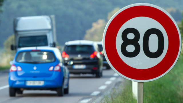 Už i 80 km/h na okreskách přijde Nizozemcům jako moc vysoká rychlost, chtějí ji omezit na 60